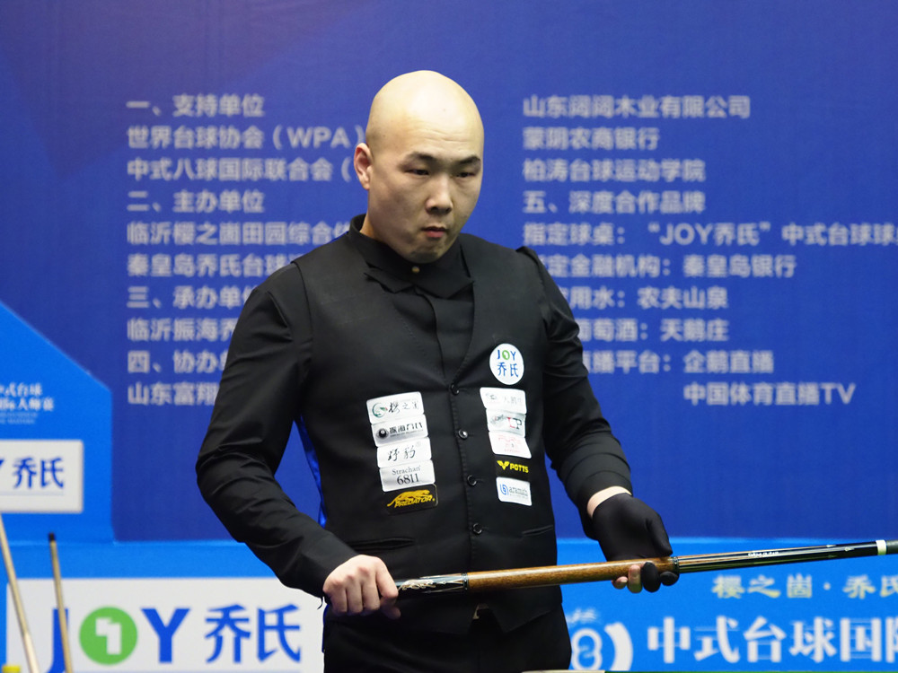 正吸引着全